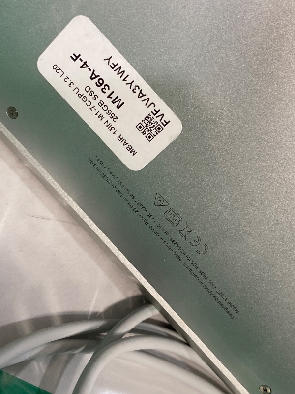 Photo 1 of *locked* Apple Late 2020 MacBook Air with Apple M1 Chip, 13-inch, 8GB RAM, 256GB SSD, Silver (Renewed Premium)