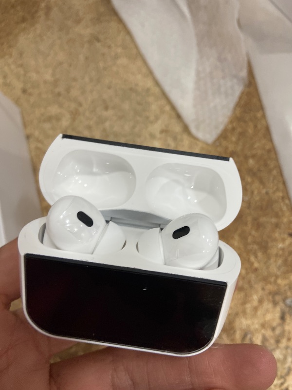 Photo 1 of ** BLUETOOTH CONNECTION IS WEAK ** Ai Translation Earbuds Real Time 144-Language Translator Earbuds with Accent Support and 8-Language Offline Translator Device Two Way Translation Headphones for Language Learning Travel Business White