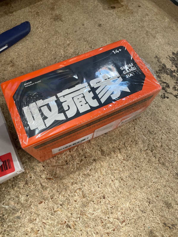 Photo 1 of 1/64 Model Car Display Case Diorama Garage,Simulated Parking Lot Model Miniature Scene Parking Lot PVC Assembly with Light Parking Space Model Display Frame Toy Display Box (Highway Scene Garage)