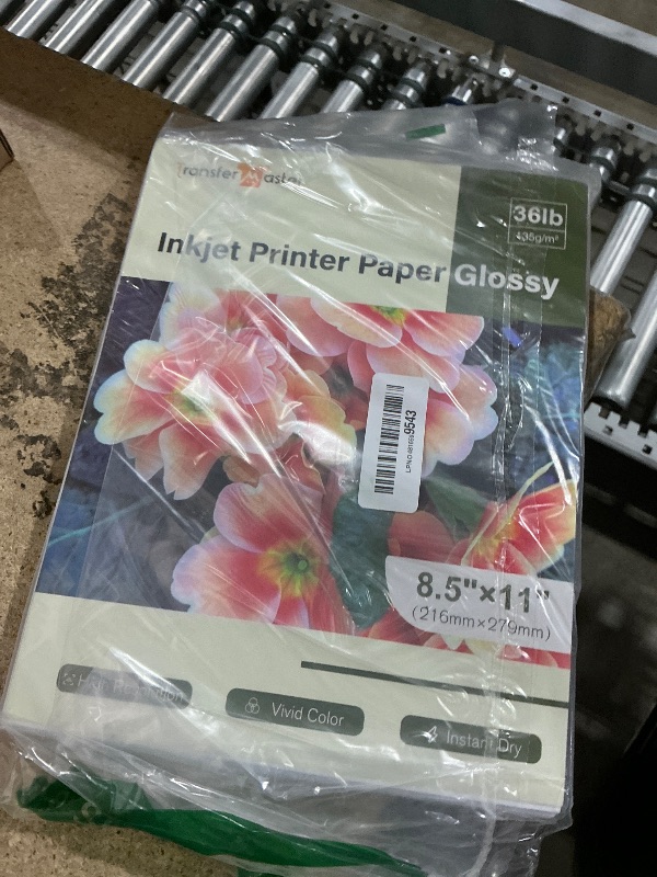 Photo 1 of  Glossy Thin Inkjet Printer Paper 36lb for DIY Chip Bag Flyer Brochure for Inkjet Printer Dye Ink Single-Side Print 8.5 x 11 Inch Photo Paper 135gsm
