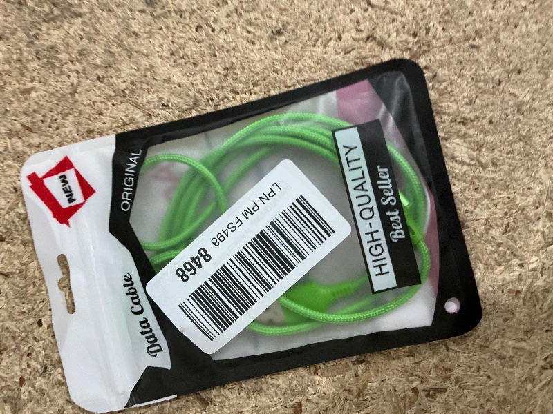 Photo 1 of 1Pack Multi Charging Cable for Apple Watch Charger 4 in 1 Travel Essentials RV Camping Essentials USB C/L/Micro Compatible with iWatch Series 11-1/iPhone 17/16/15/Android Airplane Gadgets-4FT/Green