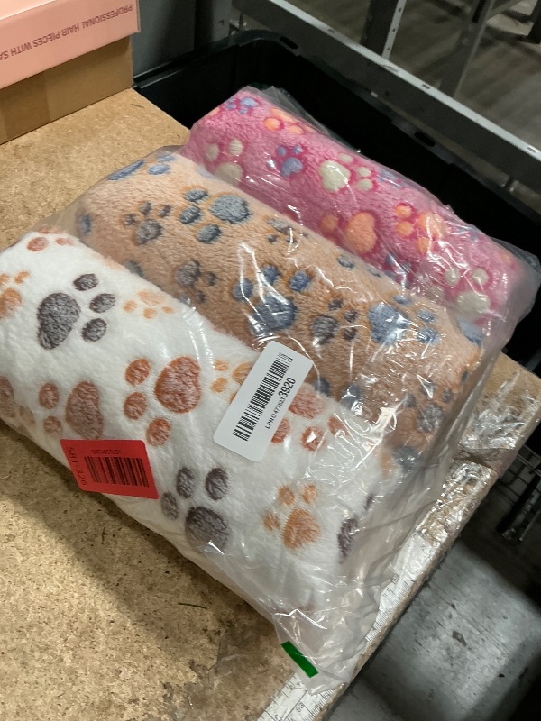Photo 1 of 1 Pack 3 Blankets Fluffy Premium Fleece Soft Pet Blanket Flannel Throw for Cat Dog Puppy (Large 41x31'', Paw-White/Pink/Brown)