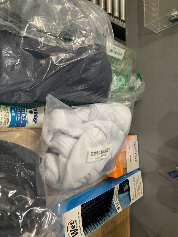 Photo 1 of ** SOLD AS IS BUNDLE OF MISCELLANEOUS AND SORTED GOODS **