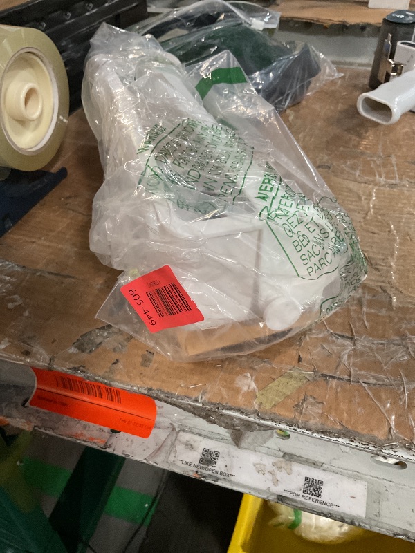 Photo 1 of ()small) Umbra Flex Modern Bathrrom Caddy Bins, White