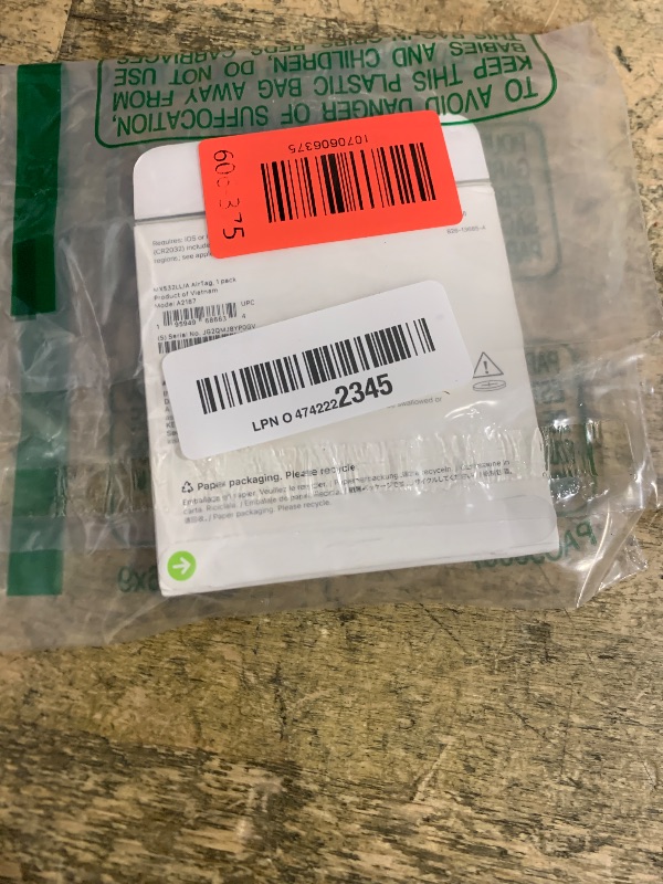 View 2 of * factory sealed *Apple AirTag. Keep Track of and find Your Keys, Wallet, Luggage, Backpack, and More. Simple one-tap Set up with iPhone or iPad