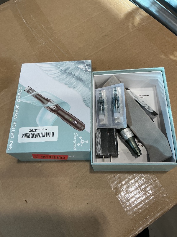 Photo 1 of 0.25mm Derma Roller Pen