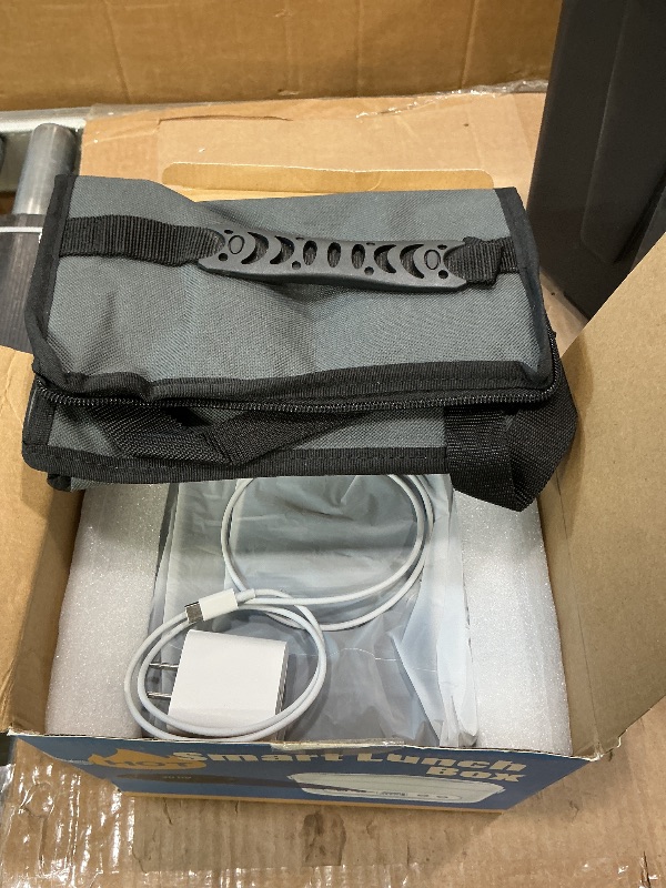 Photo 1 of *MINOR DAMAGE - USED*
Swiitaey Cordless Rechargeable Lunch Box 5.1 Cups, 24,000mAh Electric Heated Lunch Box for Adults, Men, Portable Food Warmer Self Heating Lunches Boxs with Insulated Bag, Cutlery, Removable Divider