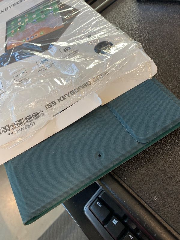 Photo 1 of *MINOR DAMAGE - USED*
OPAKIT Keyboard Case for iPad 10.2'' 9th/8th/7th Generation, 7-Color Backlit Detachable Bluetooth Keyboard and Pencil Holder, for 2021, 2019, Air 3rd, Pro 10.5'', Teal