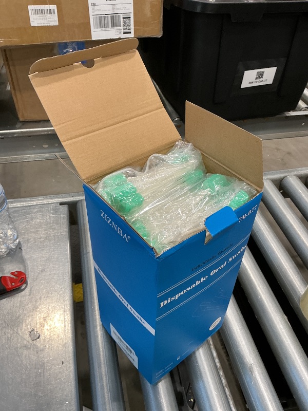 Photo 1 of (250 Pack) Disposable Oral Swabs, Sterile Dental Sponge Swabsticks Unflavored for Mouth or Gum Cleaning