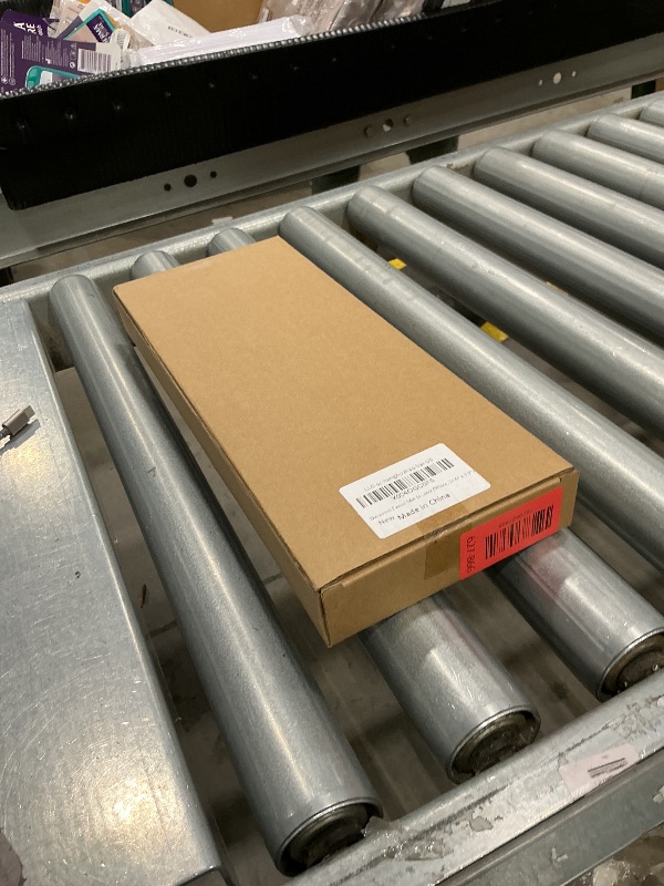 Photo 1 of *USED*
Dayacoco Faucet Mat for Kitchen Sink,Super Absorbent Diatomite faucet mat, Quick Drying Stone Sink Tray, Faucet Splash Guard for Kitchen,Bathroom Counter (White, 23.6" x 3.9")