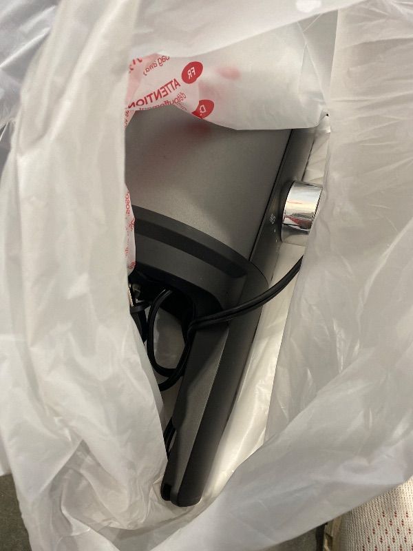 Photo 1 of *MINOR DAMAGE - USED*
Cold Press Juicer Machine with 6" Extra-Wide Feed Chute,Triple Stainless Steel Filter,Quiet DC Motor,Easy to Clean,Slow Masticating Juicer High Juice Yield,Grey