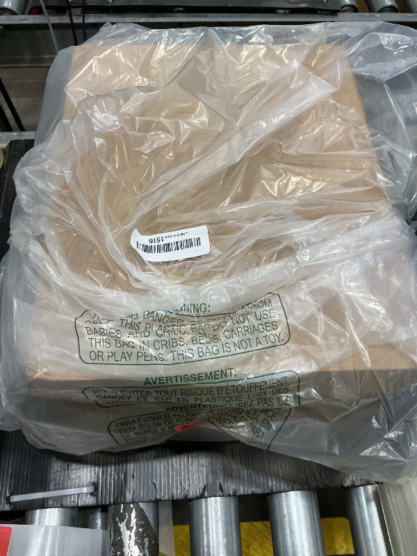 Photo 1 of *MISSING PARTS UNKNOWN*
Lounsweer 12 Pcs Plastic Flask with Built in 1oz Shot Glass Graduated Chamber with Caps, Measuring Bottles One for Filling and One for Dispensing, to Store, Measure Dispense Liquids (17oz)