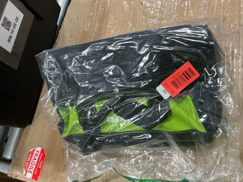 Photo 1 of **MISSING BATTERY**
WORKPRO Cordless Mini Buffer Polisher, 12V Buffer Polisher for Car Detailing, 5 Variable Speed Up to 3000RPM, Compact Cordless Polisher Kit for Waxing, DIY Projects, Furniture Polishing