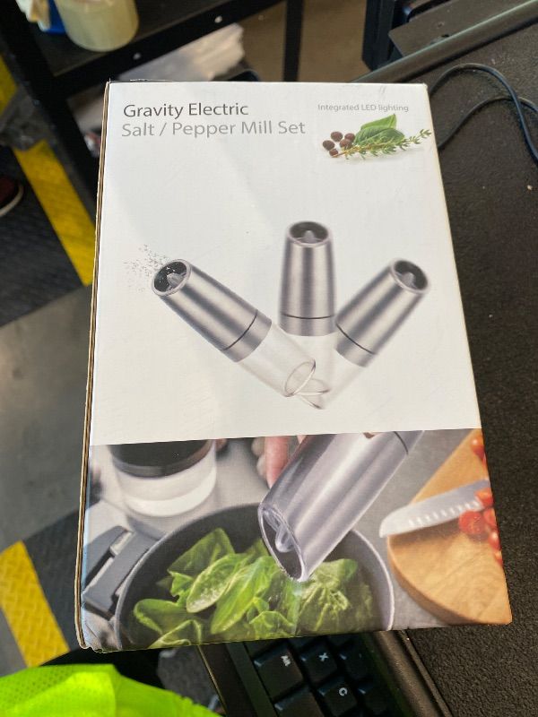 Photo 1 of *MINOR DAMAGE - USED*
Gravity Electric Pepper and Salt Grinder Set, Adjustable Coarseness, Automatic Shakers Mill Grinder with LED Light, Battery Powered, Upgraded Larger Capacity, One Hand Operated (Sliver 2 Pack)
