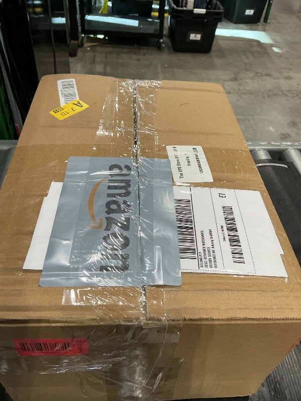 Photo 1 of *MINOR DAMAGE - USED*
Fire Kirin Glass Teapot Set with Infuser Semi Automatic Tea Set Lazy Kungfu Attraction Drip Rotating Magic Teapot Set (Goat, Teapot)