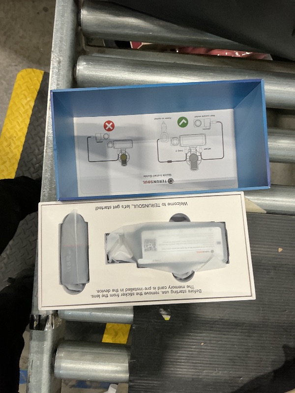 Photo 1 of *UNTESTED*
TERUNSOUl 4K+4K+1080P 3 Channel Dash Cam Front and Rear with Cabin, Free 128GB Card Included, 5.8GHz WiFi6 - up to 20MB/s, IR Night Vision, Built-in GPS, G-Sensor, 24H Parking Mode, Support 512GB Max