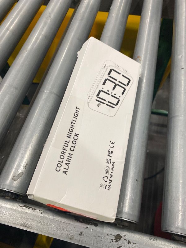 Photo 1 of *USED*
Topski Loud Alarm Clocks for Bedrooms Heavy Sleepers, Digital Clock with Night Light, Large Display, Dual Alarm, Snooze, Dimmable Bedside Alarm Clock for Kids Teens Boys Girls