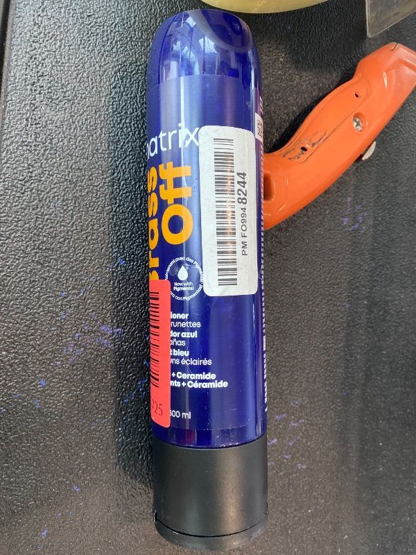Photo 1 of ***VERY USED*** MATRIX Brass Off Blue Conditioner | Removes Brassy Orange Undertones | Color Depositing & Toning | Pigmented Conditioner For Lightened Brunettes | For Color Treated Hair | Salon Conditioner | Vegan
