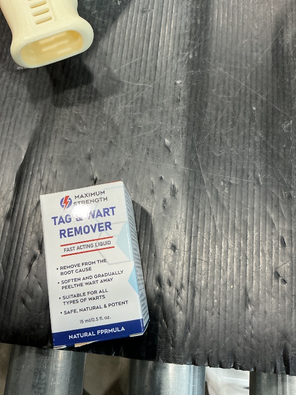 Photo 1 of *MINOR DAMAGE - USED*
SKAYAH Wart Remover, Maximum Strength Salicylic Acid Wart Remover Freeze Off - Targets Flat/Plantar Warts, Calluses & Corns, Fast-Acting Treatment for All Skin Types-88