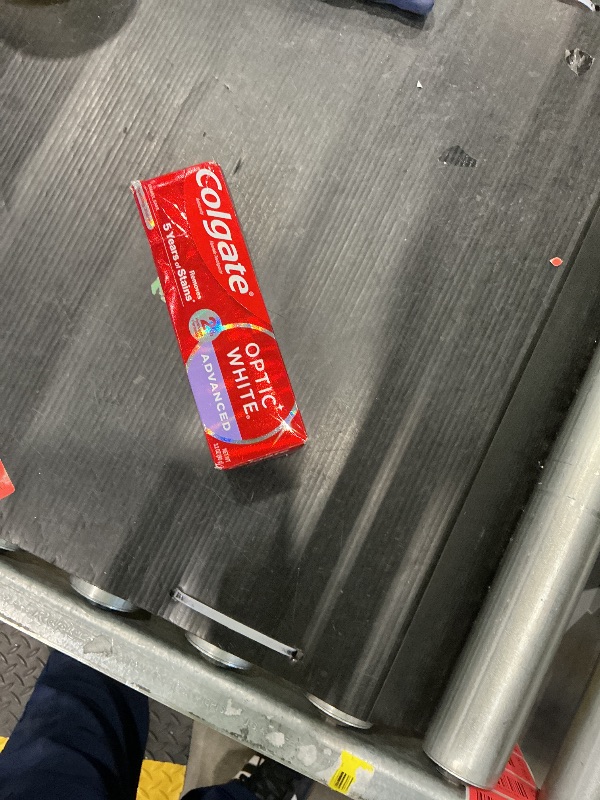 Photo 1 of ***ONLY ONE*** Colgate Optic White Advanced Hydrogen Peroxide Toothpaste, Teeth Whitening Toothpaste Pack, Enamel-Safe Formula, Helps Remove Tea, Coffee, and Wine Stains, Sparkling White, 3 Pack, 3.2 oz