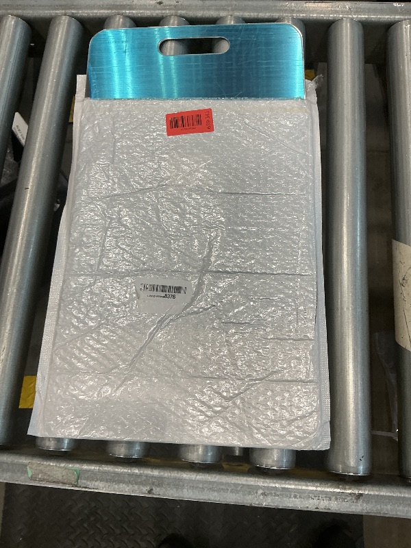 Photo 1 of *USED*
Titanium Cutting Board - 100% Pure Titanium Cutting Boards for Kitchen - Cutting Edge Hygiene & Durability, Cutting Boards for Home Kitchen Cooking (14 inch x 10 inch)