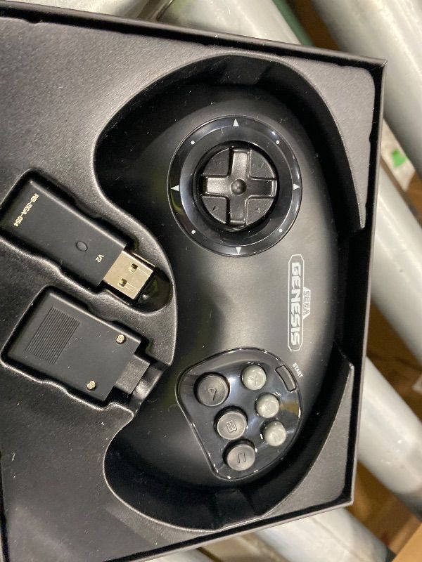 Photo 1 of *USED*
Retro-Bit BIG6 2.4 GHz Sega Genesis Wireless Arcade Controller Pad for Sega Genesis Original/Mini, Switch, PC, Mac - Black