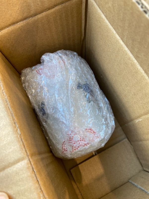 Photo 1 of *PARTIAL SET - ONLY the white cup*
WHJY 10oz Transitional Chinese/Japanese style Handle-less Ceramic Tea cups teacup, Puffer Pattern Set of 2