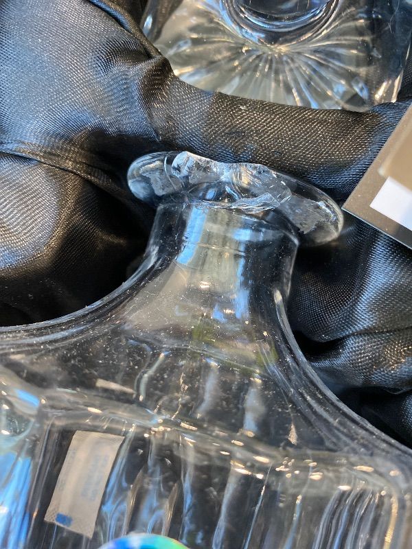 Photo 1 of **MINOR DAMAGE/check clerk comments**
ELIDOMC 5PC Italian Crafted Crystal Whiskey Decanter & Whiskey Glasses Set, Crystal Decanter Set With 4 Whiskey Glasses, Whiskey Decanter Sets for Men.