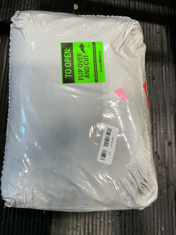 Photo 1 of *PARTIAL SET - Only 1 bag*
Scotts Turf Builder 4-Bag Bundle for Small Lawns with Halts Crabgrass Preventer, Weed & Feed5, SummerGuard and WinterGuard