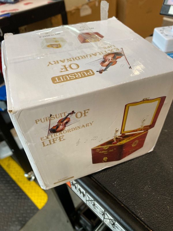 Photo 1 of *MINOR DAMAGE - USED*
Musical Jewellery Box with Classic Rotating Ballerina Dancer Music Box Necklace Ring Storage Organizer with Mirror Jewelry Box for Girls Ballerina Music Box (White)