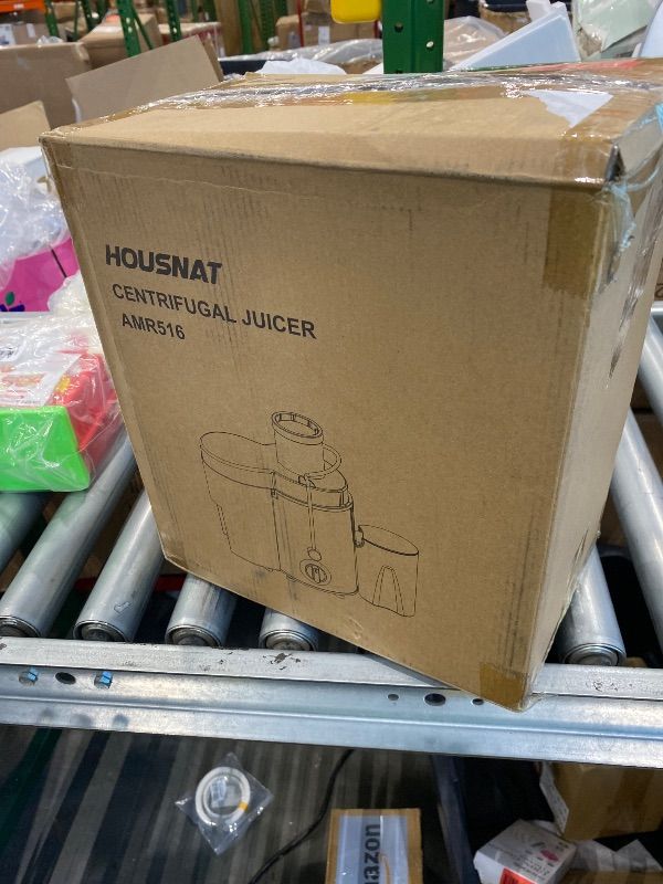 Photo 1 of *USED*
Juicer Machine, HOUSNAT Centrifugal Juicer,Extractor Max Power 800W Juice, 65MM Chute for Whole Fruit and Vegetables, Juice Extractor with 3 Speeds Quick Juicing, Easy to Clean, BPA Free,Silver