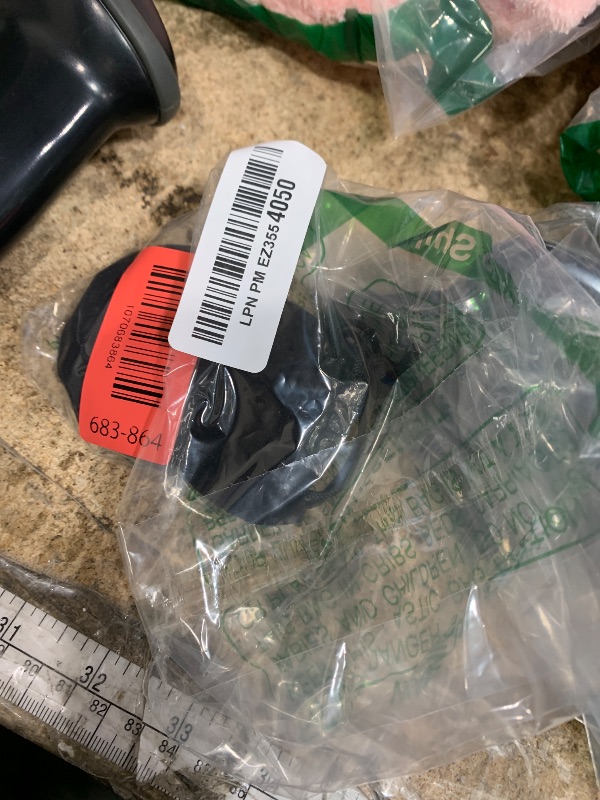 Photo 1 of 10 Pieces Adjustable Hair Parting Tool Sectioning Ring Stitch Braids Aid Finger Retro Hair Extensions Braiding Supplies Cosplay Nail Metal Claws Rings Art Holiday Party Styling(Gold)