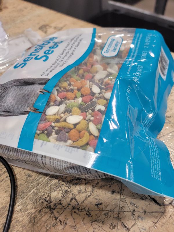 Photo 1 of **EXP:12/30/2025** ZuPreem Sensible Seed Bird Food, Parrot, Conure, Caique, African Grey, Eclectus, Small Cockatoo, Seed and Pellet Blend for Medium Large Birds (ML, 2 lbs)