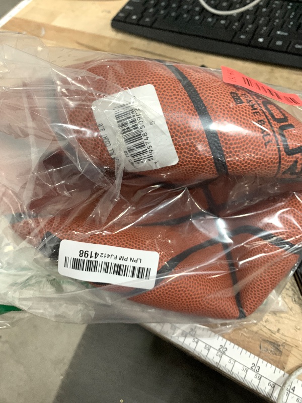 Photo 1 of ***** NOT INFLATED****** adidas Unisex-Adult All Court 3.0, Basketball Natural/Black, 5