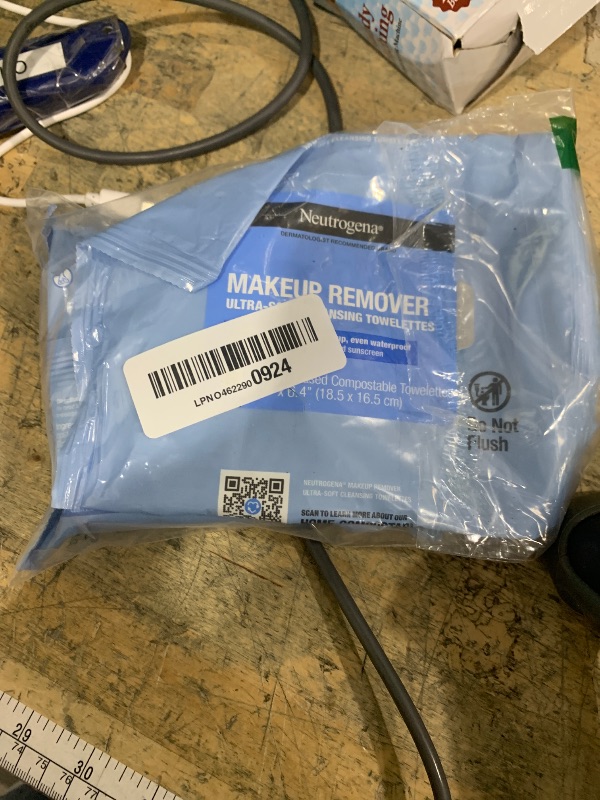 Photo 1 of **1 PACK ONLY**Neutrogena Makeup Remover Wipes Micellar Alcohol-Free Face Towelettes Remove Waterproof Mascara & Oil, Compostable 100% Plant-Based Cloth, Dermatologist & Ophthalmologist Tested, Twin Pack 2 x 25 ct