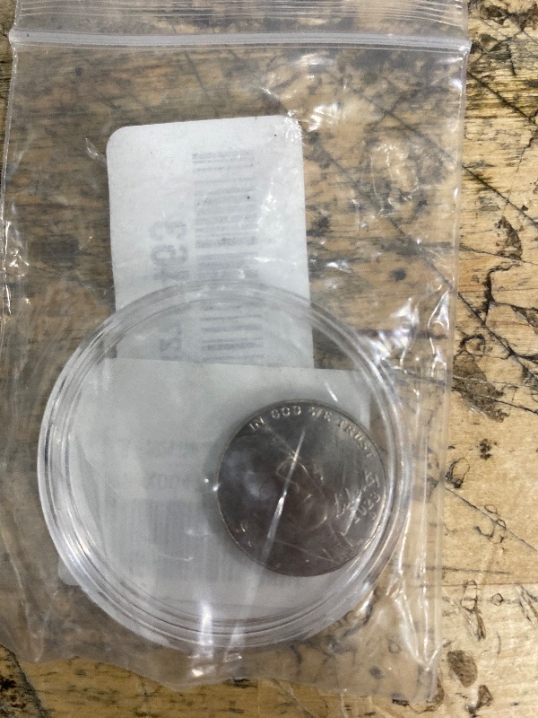 Photo 1 of 2024 The United States Statue of Liberty Coin Eagle Coin Silver Plated Coin 1oz Uncirculated Commemorative Coin