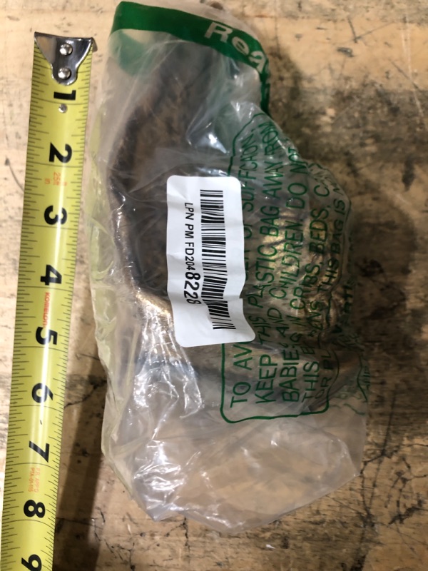 Photo 1 of ***ONLY 1 **** Deco 79 Metal Snail Decorative Bookends Standing Non Skid Bookends, Set of 2 Office Bookends5 W, 7" H, Gold