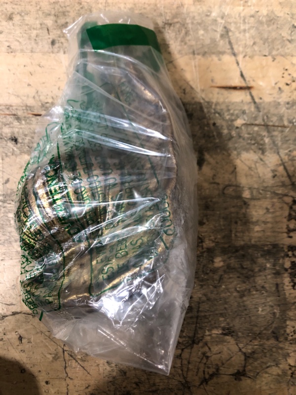 Photo 1 of ***ONLY 1 **** Deco 79 Metal Snail Decorative Bookends Standing Non Skid Bookends, Set of 2 Office Bookends5 W, 7" H, Gold