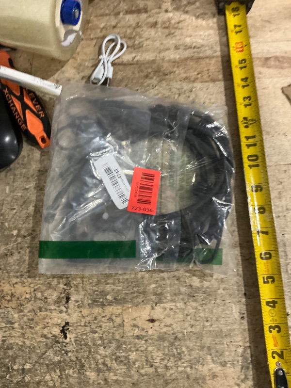 Photo 1 of *** PARTIAL SET/4 PCS NOT 6**** Aegero 18inch Bungee Cords with Hooks,6Pcs Heavy Duty Extra Strong Outdoor Elastic Rope,Multi-Purpose Elastic Bungee Straps for Luggage,Camping,Tarps,Bike Rack,Outdoor Tent,Weatherproof?Black?