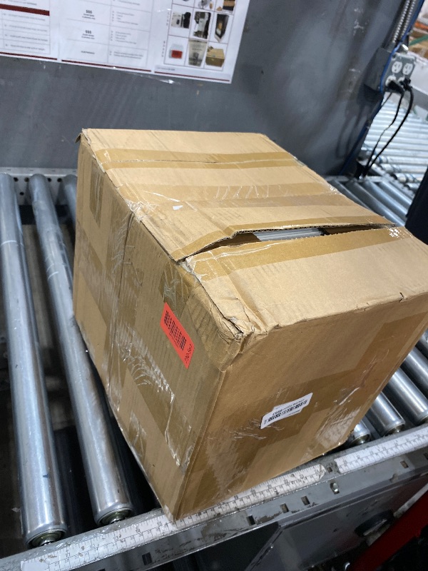 Photo 1 of 1.5-Inch 3-Ring Binder with Pockets, 1-1/2’’ Premium View Binders with Three Ring Binders Holds up to 325 Sheets US Letter Size, Bulk Pack of 6, Perfect for Home, Office, and School (1.5-inch) White