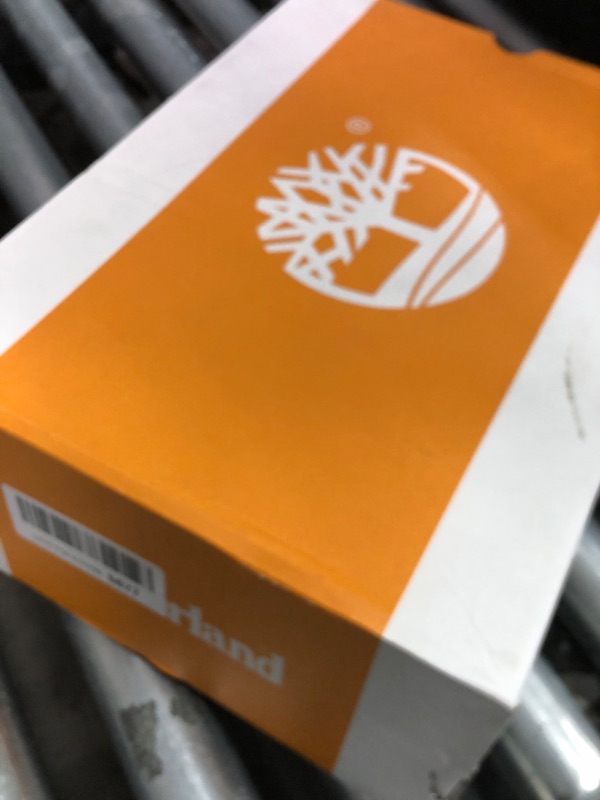 Photo 1 of (used) Timberland Men's White Ledge Mid Waterproof Hiking Boot, Black, 9 US