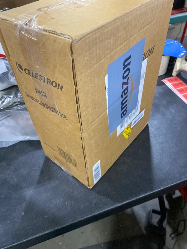Photo 1 of Celestron – Stereo Microscope – Celestron Labs S1030N – Ergonomic Binocular Head – 10x and 30x Magnification