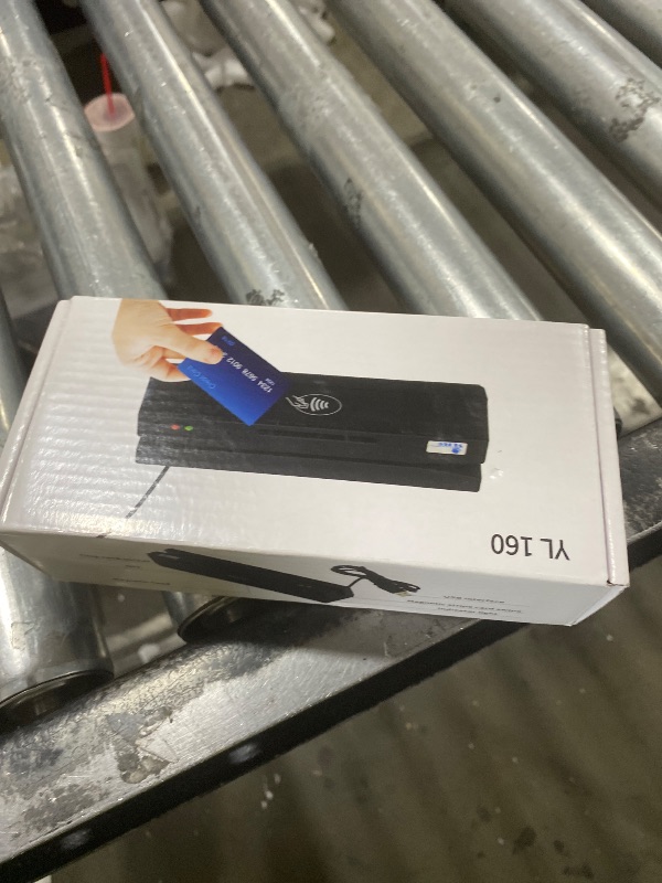 Photo 1 of YL160 USB 4 in 1 Multifunction Magnetic Card Reader/Contactless/PSAM Card Reader Writer only for Professional Person,Simply Plug and Play