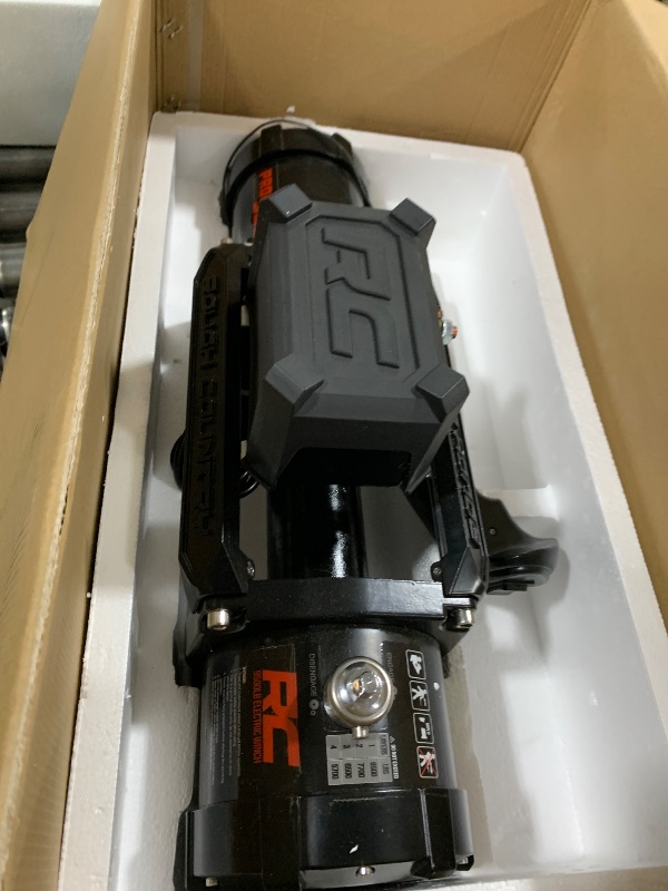 Photo 1 of Rough Country 9,500LB PRO Series Winch with Synthetic Rope - 12V Waterproof 5.5HP Electric Winch for Jeeps, Trucks, Off Road Recovery Winch with Remote