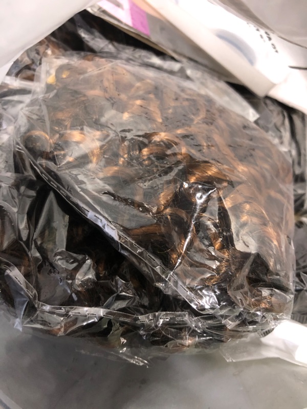 Photo 1 of Brown Highlight Bundles Human Hair 18 20 22Inch Water Wave Bundles Human Hair Weave for Black Women Brazilian Virgin Hair 3 Bundles?Black and Light Brown?#P1B/30?