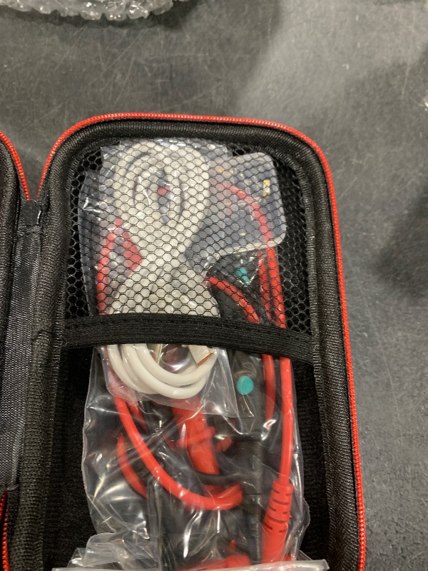 Photo 1 of 2 in 1 Thermal Imaging with 20000 Counts Multimeter Function Infrared Camera Pixels ISR256x192 Image Resolution 427x320 3.5 inch LCD -20? to 550? Temperature Range 15 Color Modes
