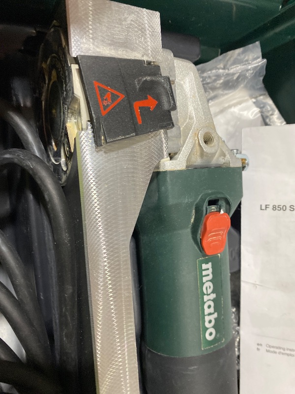 Photo 1 of Metabo Corded Paint Remover Tool, Die Cast Aluminium Gear Housing, Made in Germany, LF 850 S, 601049620