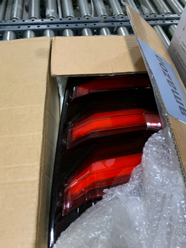 Photo 1 of WFLNHB Left Side Tail Light Assembly Replacement for Mustang 2015 2016 2017 Driver Side Rear Tail Light Lamp FR3Z13405A FO2800238