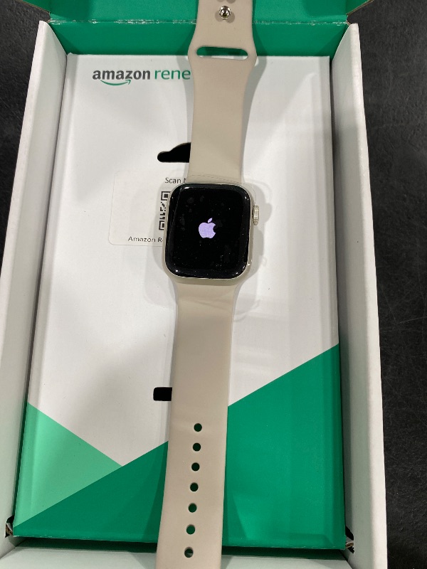 Photo 1 of Apple Watch Series 9 [GPS 41mm] Starlight Aluminum Case with Starlight Sport Band M/L (Renewed Premium)