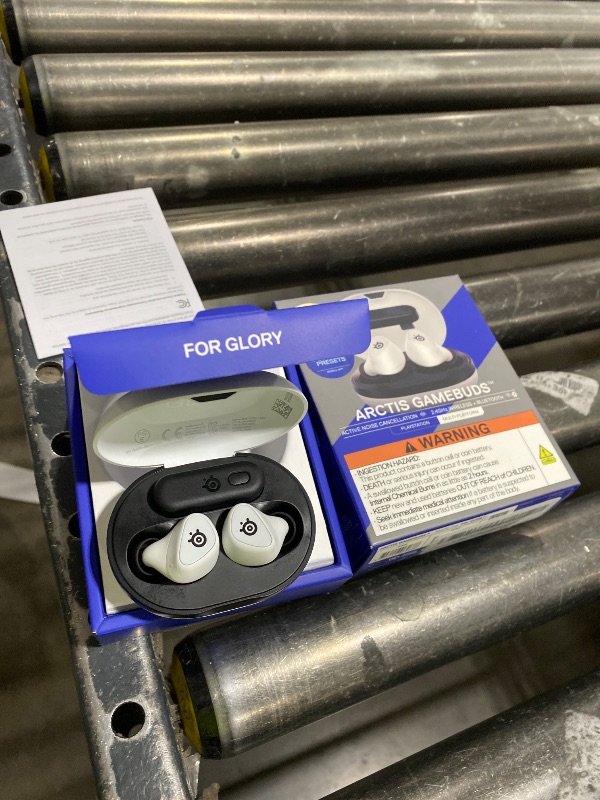 Photo 1 of SteelSeries Arctis GameBuds for PlayStation/PC/Switch/Mobile — 2.4GHz + Bluetooth 5.3 Earbuds — ANC — Mobile App Sound Presets — Water Resistant IP55 — 40H Battery with Qi Charging Case - White